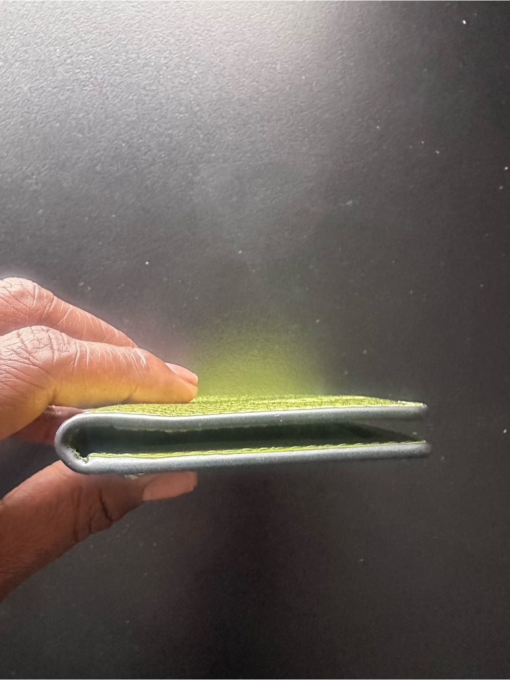 Authentic Coach metallic green card holder - Picture 6 of 9